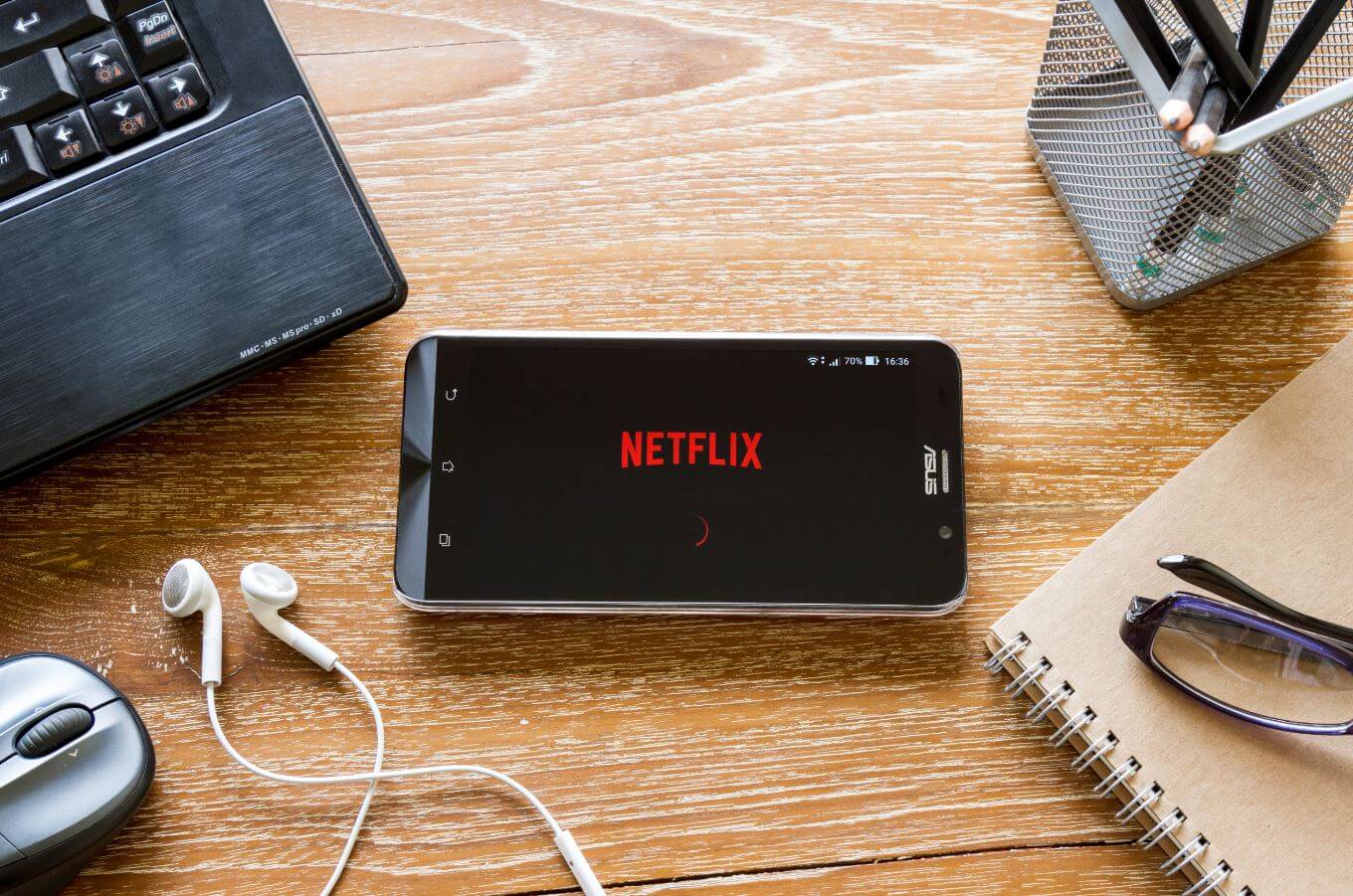Streaming netflix on your smart phone mobile data vs wifi webafrica blog
